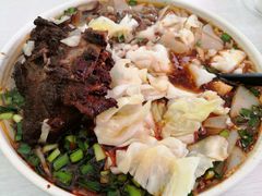 -点食坊莲花白米线