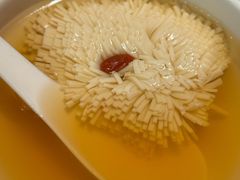 清鸡汤菊花豆腐-大秦小宴•新派西北(万象前海店)