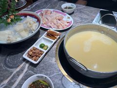 -禄婶鸡煲·打边炉