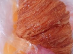 奶油牛角-麦当劳(宾水西道店)