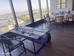 靠窗位-馋遇江南·精致湖景雅宴(东方之门店)