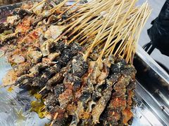 -巴汗羊肉串烧烤店