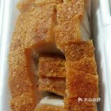 笋干焖烧肉，笋脆肉香，令我吃多碗饭