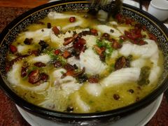 -严记小天府酸菜鱼(西四路店)