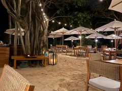 -三亚艾迪逊酒店·海滩烧烤 BARBACOA·现场乐队·浪漫晚餐·烧烤海鲜