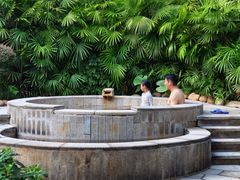 -融汇温泉