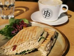 青酱鸡肉三明治-Jamaicablue Coffeeshop(中央广场店)