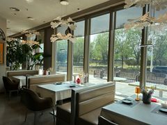 -J·one Bistro吉萬酒厨·牛排