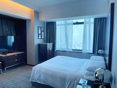 -上海龙之梦万丽酒店