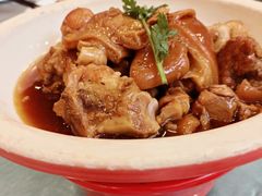 秘制黄皮酱焗猪手-六婶西关小厨(光塔路店)