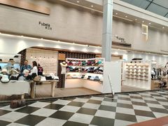 -广州白马服装市场