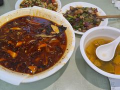 -晏老九豆花饭家常菜(上海城店)