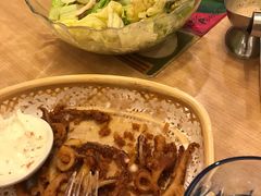 -必胜客(WOW中心城店)