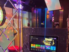 -温莎KTV(珠江路店)
