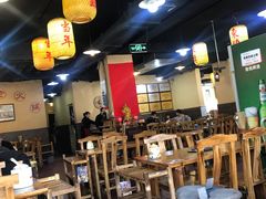 大堂-东镇老火锅(长春路首店)