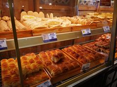 -昆明冠生园·蛋糕·面包(南强街店)