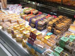 零售区-味多美(江安路店)