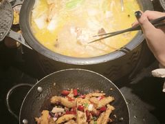 -探鱼·鲜青椒爽麻烤鱼(领展购物广场店)