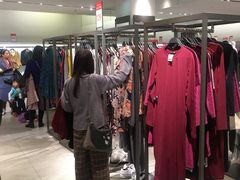 -ZARA(凯德乐峰广场店)