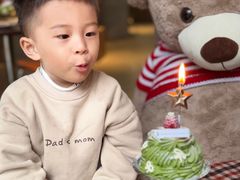 -洪小鹏生活美学馆(领SHOW天地店)