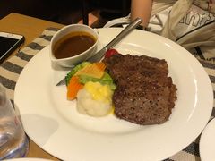 -兰特伯爵西餐厅·啤酒屋(方庄店)