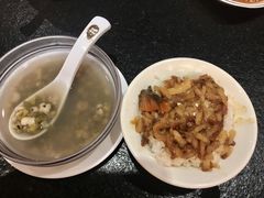 -胡须张鲁肉饭(美食文化馆店)