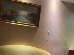 -维也纳酒店(罗湖口岸国贸东门店)