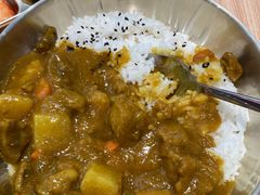 咖喱牛肉饭-米村拌饭(李沧松乐汀店)