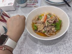 -汗腾格里·风味餐厅(新疆驻京办店)