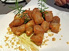 好好味的蒜香骨-小炳胜(卓悦中心店)