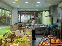 -鹿鸣酒家(越秀店)