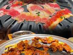 -明洞阿姨·韩式酱蟹烤肉·创意料理(三元桥店)