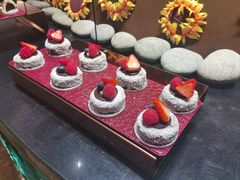 -咖啡苑自助餐厅·中国大饭店