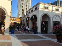 -佛罗伦萨小镇广佛名品奥特莱斯(疏港路店)