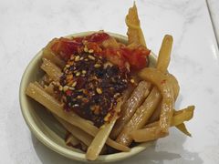 -甘掌门·化州驰名牛杂粉(越秀店)