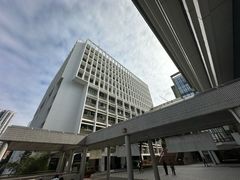 -香港大学