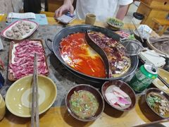 -谭记重庆老火锅(总店)