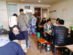 大堂-宝瑞门钉肉饼店