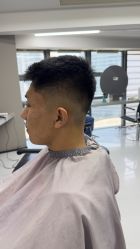 -宫铭烫发染发接发店