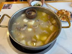 -朴小妹人参鸡汤火锅(长白山万达店)