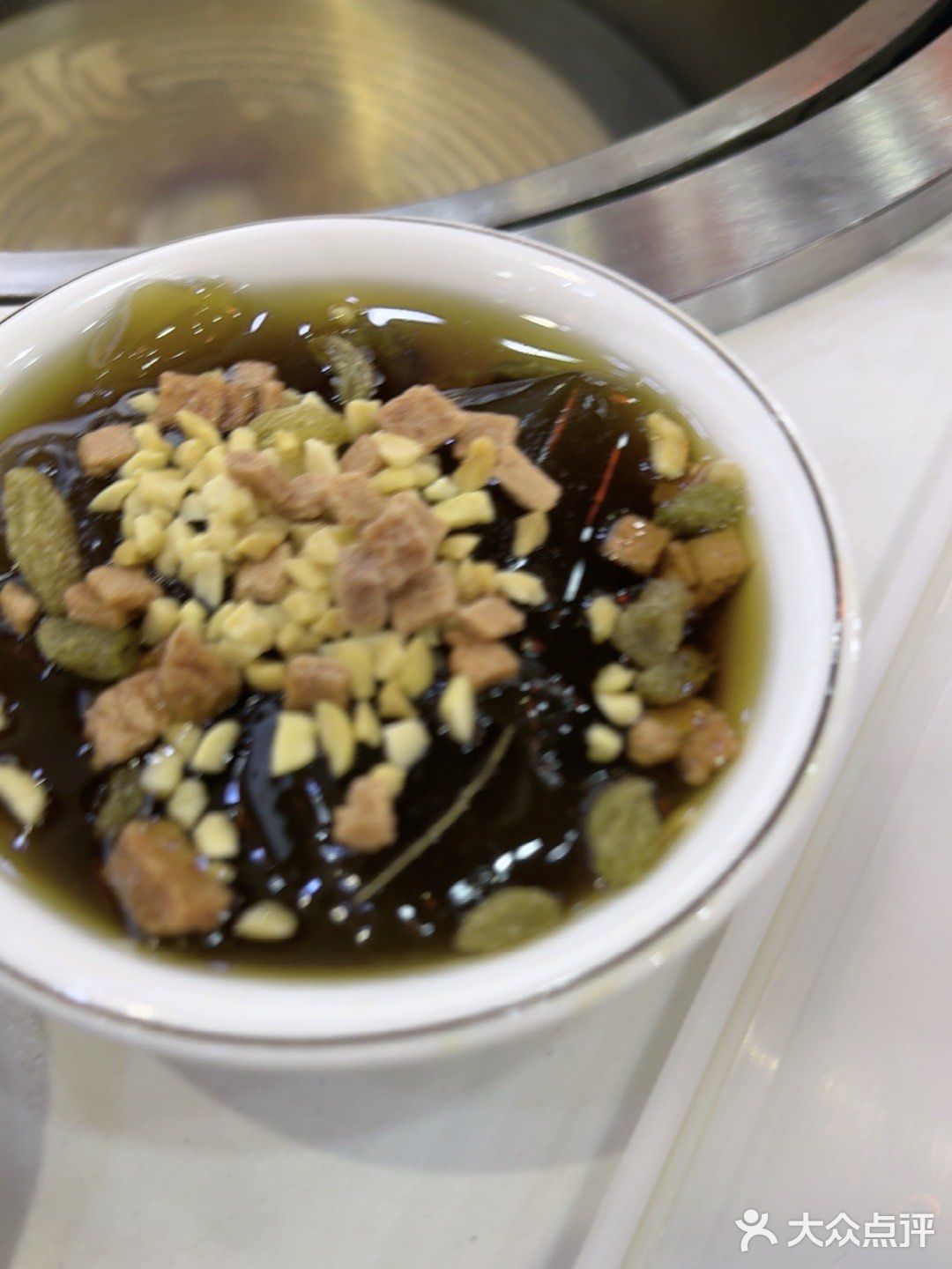 朋友也爱吃玉米饼也很好吃的,真的汤汁还有白面饼很不错