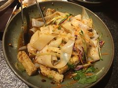 花马镇凉皮-丝路金桃·新疆菜(徐汇店)