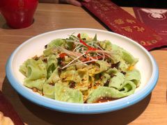荷塘月色荷叶粉-山城外·非遗酸菜鱼(蜀都万达店)