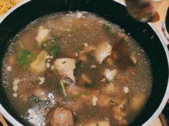 -川堂风·跷脚牛肉·乐山爆炒(宝山日月光店)