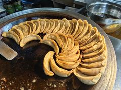 -老新隆牛肉锅贴(新街口店)