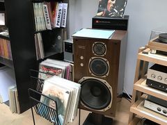 -黑胶星球(华发中城商都店)