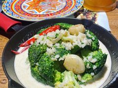 橄榄油煎西兰花-卢布林西餐厅(万正店)