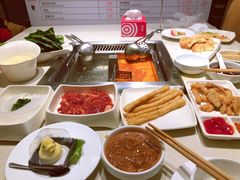 -海底捞火锅鲜切牛肉主题店(长寿路店)