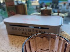 -小董哥烤串·爆汁大油边(故宫店)