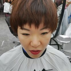 -变画·发型STUDIO